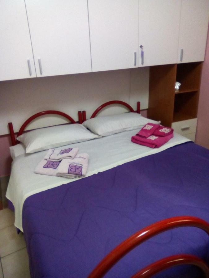 Bed And Breakfast Priscilla Regalbuto Екстериор снимка