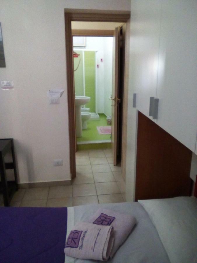 Bed And Breakfast Priscilla Regalbuto Екстериор снимка